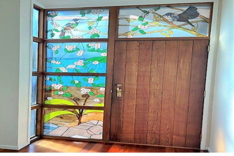 Photo of property in 58 Grand View Road, Leigh, 0985