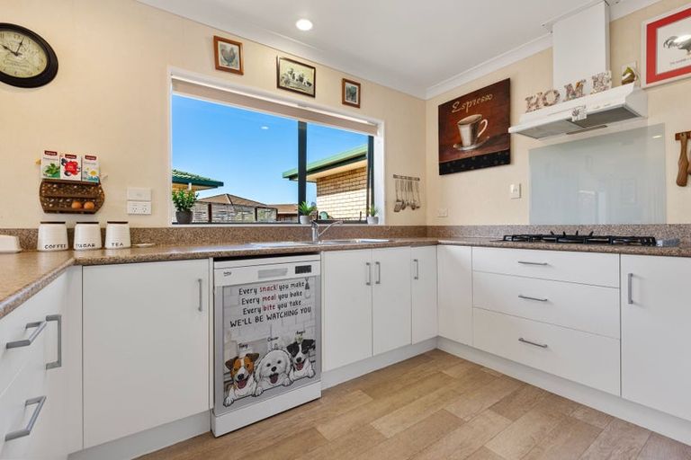 Photo of property in 48 Taupata Place, Kaitaia, 0410