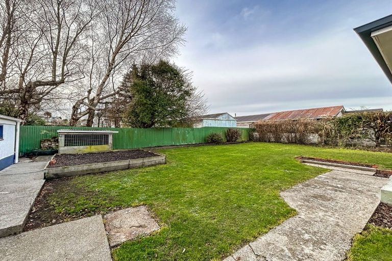 Photo of property in 3 Park Street, Gore, 9710