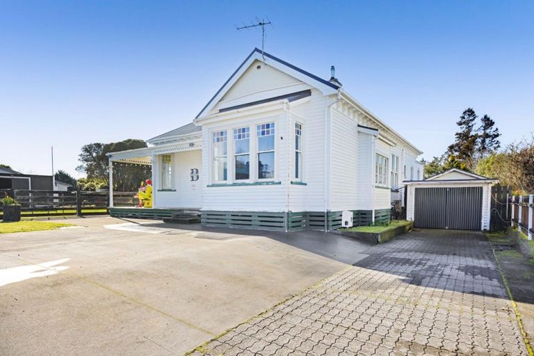 Photo of property in 64 Stanners Street, Eltham, 4322