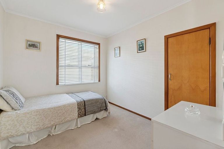 Photo of property in 14 Osprey Street, Pakuranga, Auckland, 2010