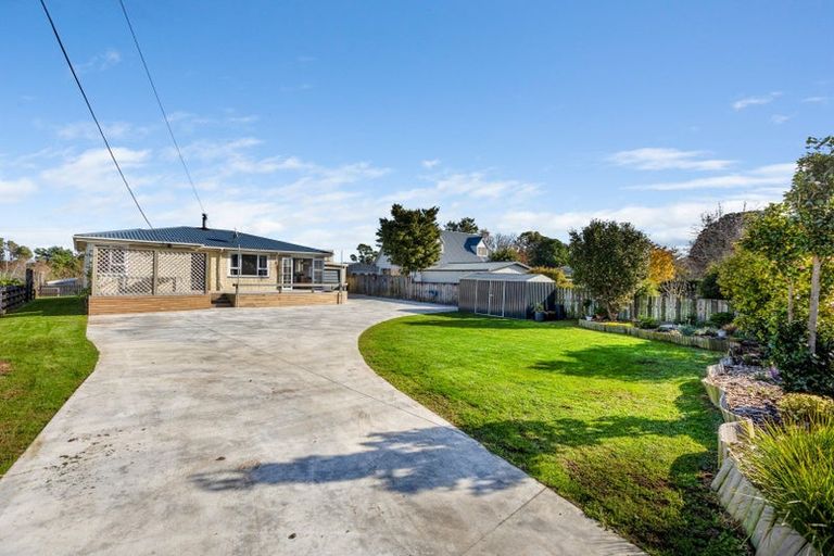 Photo of property in 16 Cumming Street, Okato, 4335