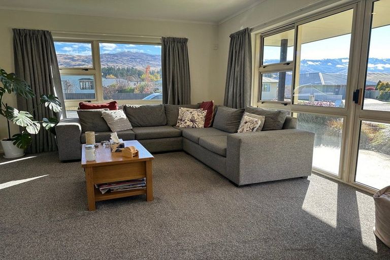 Photo of property in 25 Cairnmuir Crescent, Cromwell, 9310