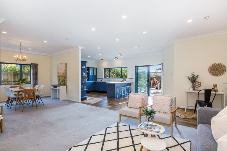 Photo of property in 3 Barque Crescent, Whitby, Porirua, 5024