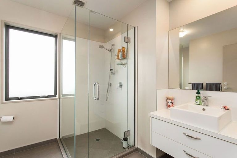 Photo of property in 15c Burdale Street, Riccarton, Christchurch, 8011