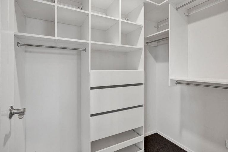 Photo of property in 9a Dolphin Parade, Bell Block, New Plymouth, 4312