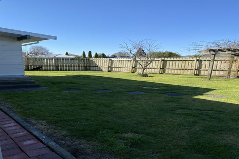 Photo of property in 23 Waianiwa Place, Tokoroa, 3420