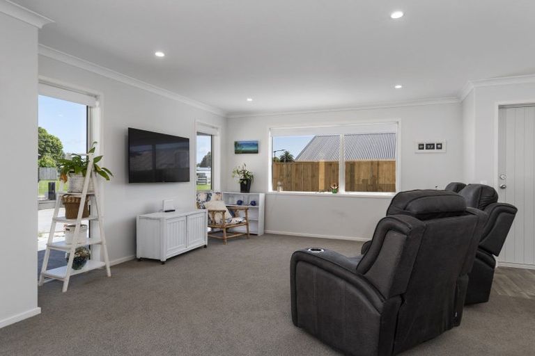 Photo of property in 9 Anatere Rise, Athenree, Waihi Beach, 3177