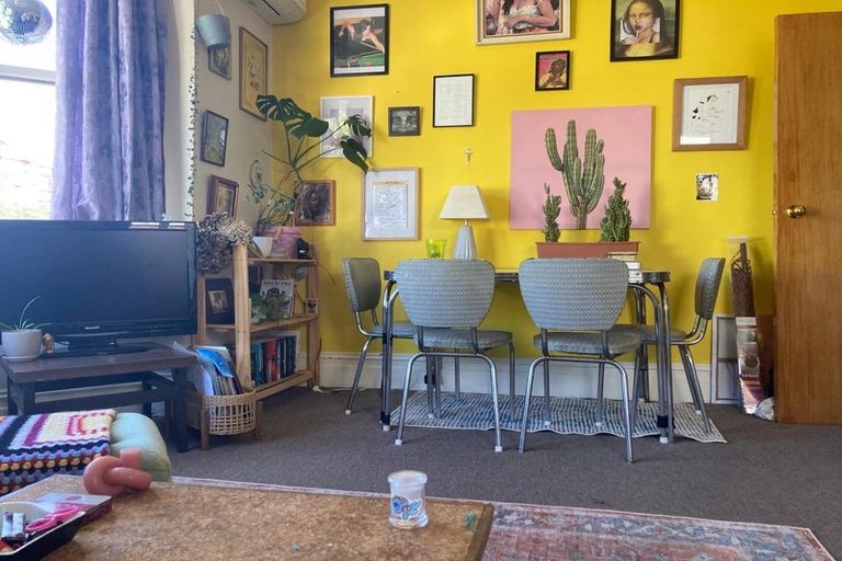 Photo of property in 63a Pirie Street, Mount Victoria, Wellington, 6011