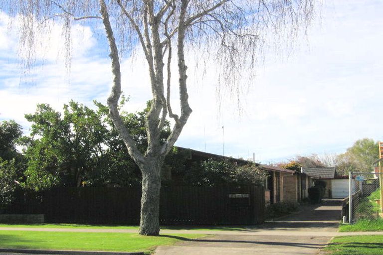 Photo of property in 2/136 Fraser Street, Tauranga South, Tauranga, 3112