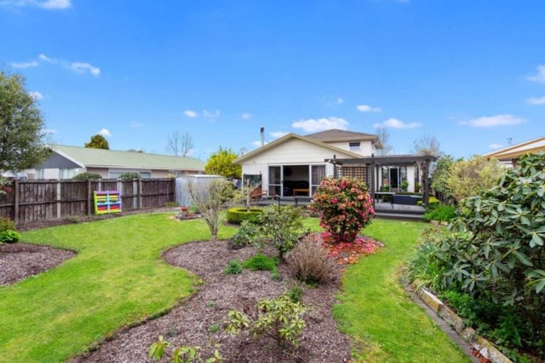 Photo of property in 14 Brogar Place, Casebrook, Christchurch, 8051