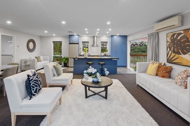 Photo of property in 7b Glenvar Road, Torbay, Auckland, 0630