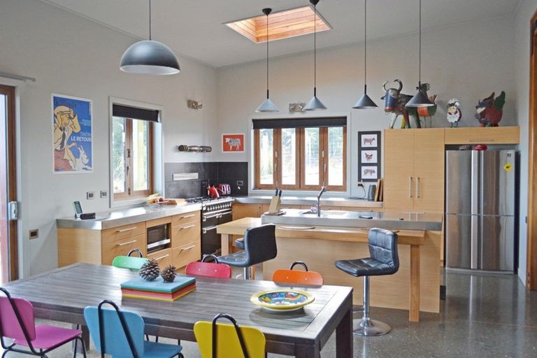 Photo of property in 246 Centrewood Park Road, Waimate, 7977