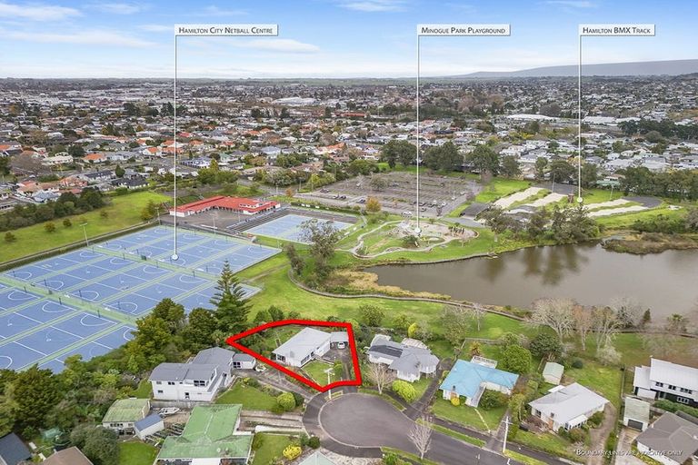 Photo of property in 1 Kingsway Crescent, Forest Lake, Hamilton, 3200