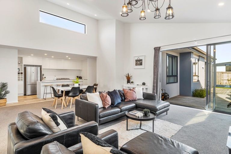 Photo of property in 26 Knightia Drive, Papamoa Beach, Papamoa, 3118