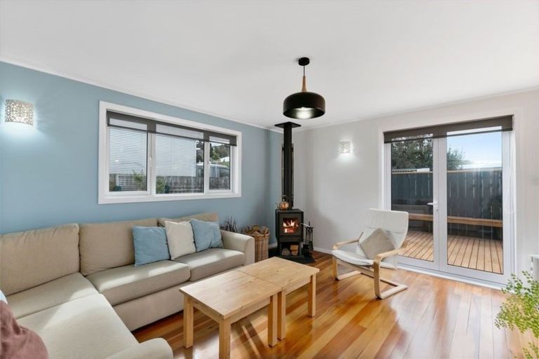 Photo of property in 8a Byron Street, Miramar, Wellington, 6022