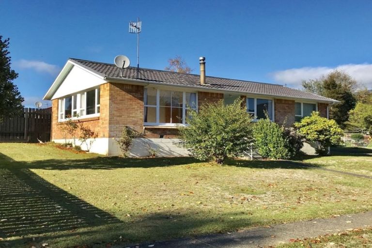 Photo of property in 7 Te Wharekaihua Grove, Turangi, 3334