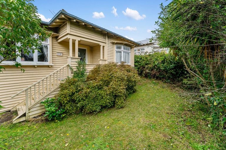 Photo of property in 678 Sandringham Road, Sandringham, Auckland, 1025