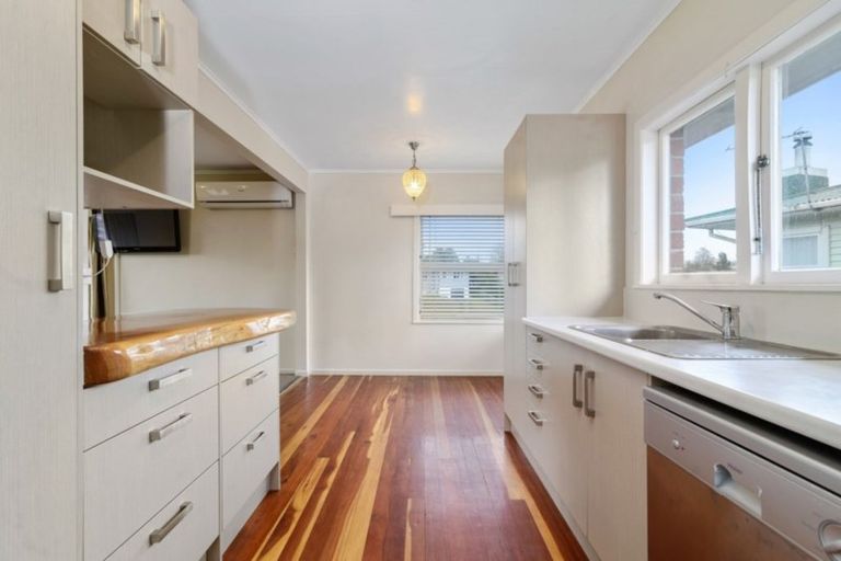 Photo of property in 70 Meadowbank Crescent, Fordlands, Rotorua, 3015