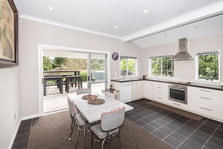 Photo of property in 84 Kern Road, Ramarama, Drury, 2579