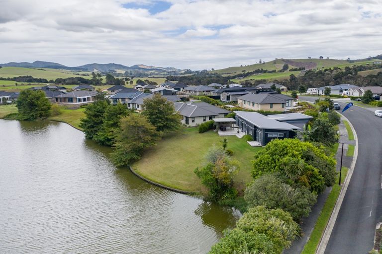 Photo of property in 3 Admiralty Drive, Haruru, 0204