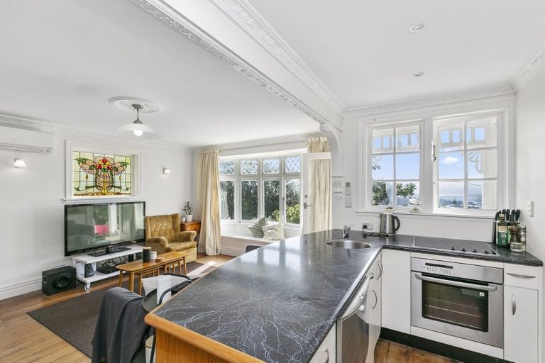 Photo of property in 82 Mitchell Street, Brooklyn, Wellington, 6021