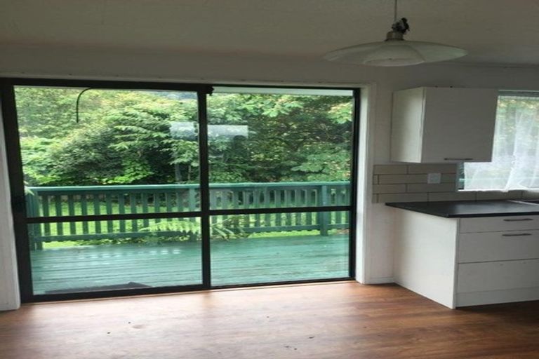 Photo of property in 22 Crystal Place, Pukehangi, Rotorua, 3015