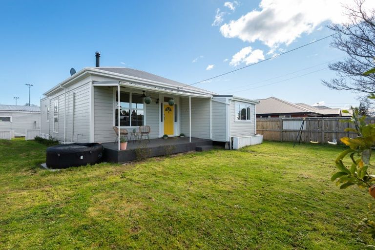 Photo of property in 42 Redwood Street, Blenheim, 7201