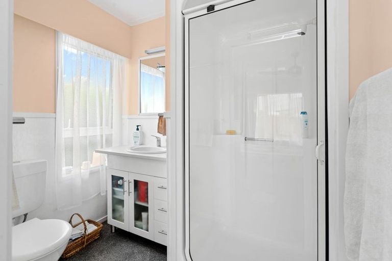 Photo of property in 1999 Ngunguru Road, Ngunguru, Whangarei, 0173