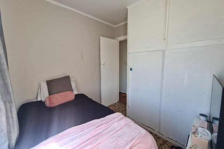 Photo of property in 3 Hickey Place, Opunake, 4616