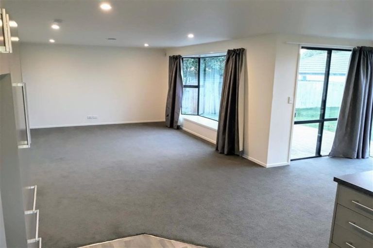 Photo of property in 13 Ottawa Road, Wainoni, Christchurch, 8061