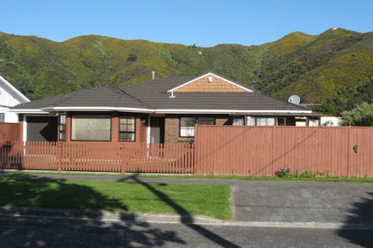 Photo of property in 50 Bauchop Road, Waterloo, Lower Hutt, 5011