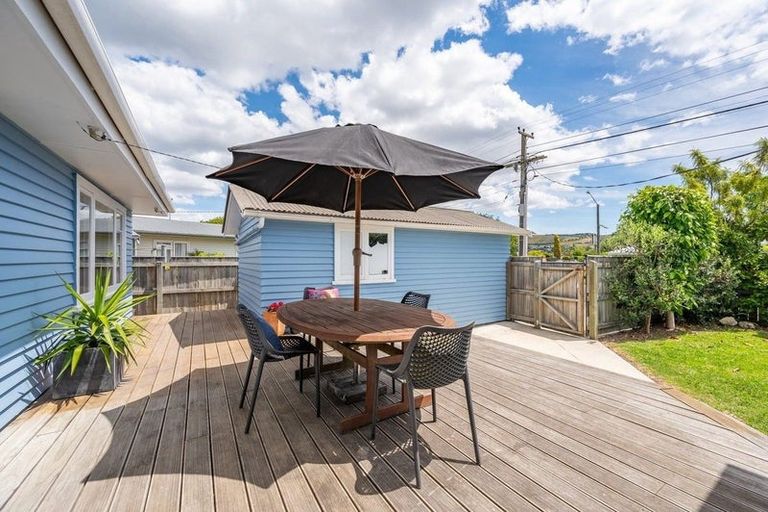 Photo of property in 58a Murphy Road, Taradale, Napier, 4112