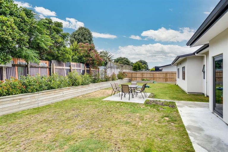 Photo of property in 27 Pohutukawa Drive, Eskdale, Napier, 4182