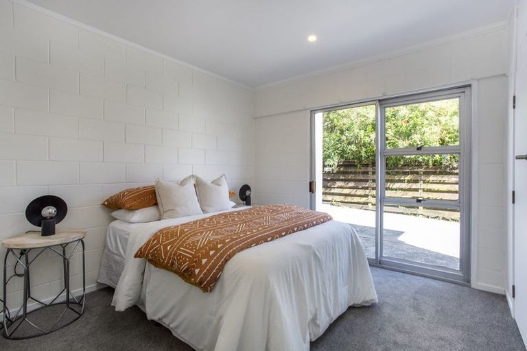 Photo of property in 4/34 Rewarewa Road, Te Atatu Peninsula, Auckland, 0610