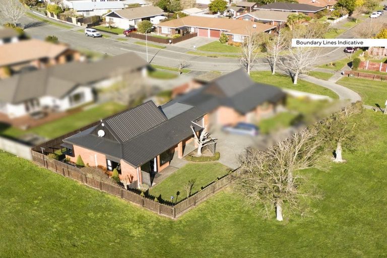 Photo of property in 47b Solomon Avenue, Redwood, Christchurch, 8051