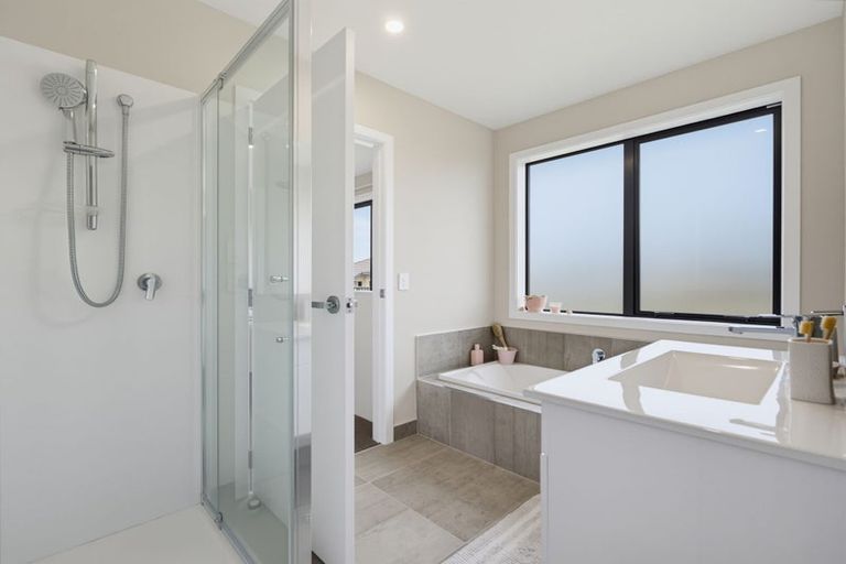 Photo of property in 6 Hato Patariki Lane, Nukuhau, Taupo, 3330