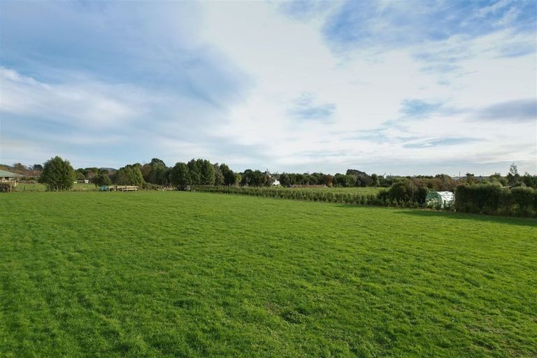 Photo of property in 10 Oriwa Lane, Levin, 5571