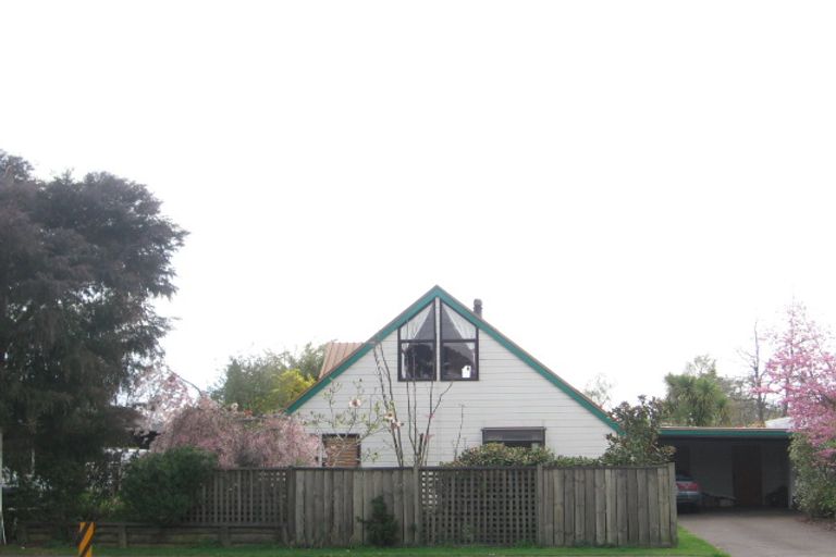 Photo of property in 6 Iles Road, Lynmore, Rotorua, 3010