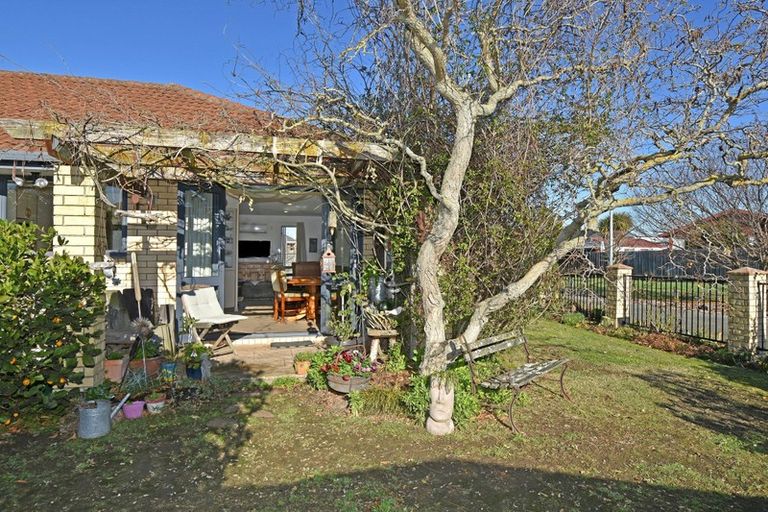 Photo of property in 29 Cossar Street, Burwood, Christchurch, 8083