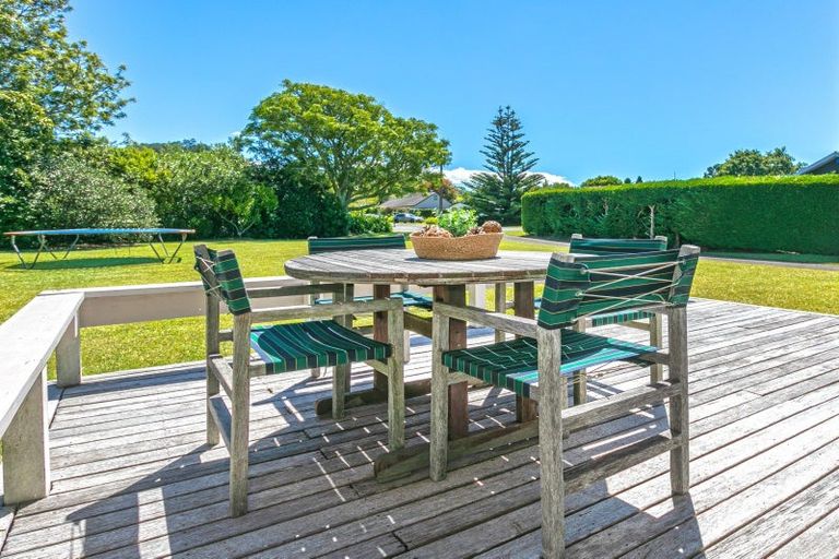 Photo of property in 9 Margot Place, Hahei, Whitianga, 3591