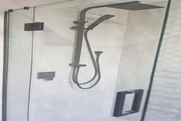 Photo of property in 1 Ambedkar Way, Pukekohe, 2120