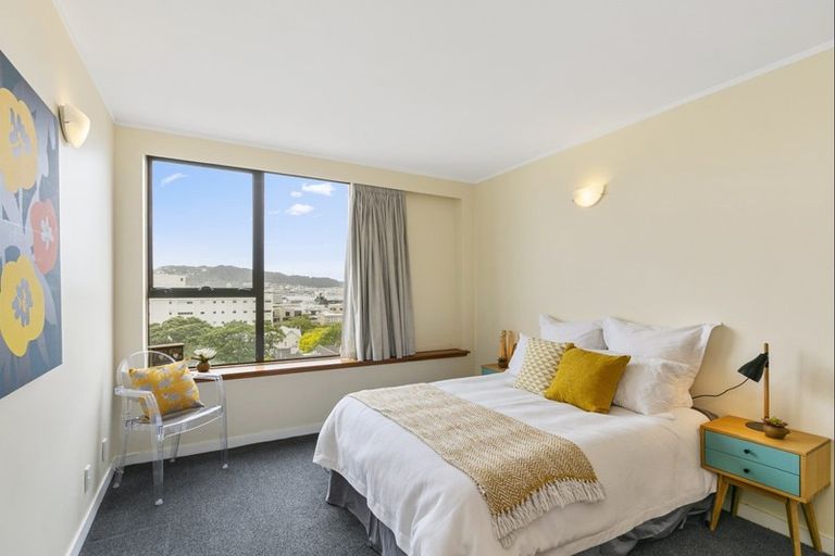 Photo of property in Hobson Court Flats, 66/70 Hobson Street, Thorndon, Wellington, 6011