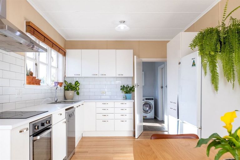 Photo of property in 95 Herbert Street, Masterton, 5810