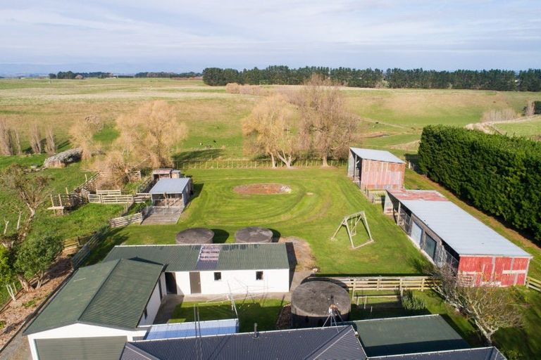 Photo of property in 2139 State Highway 3, Sanson, Palmerston North, 4479