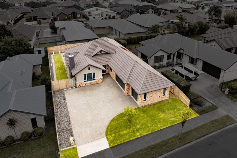 Photo of property in 50 Moonlight Drive, Rototuna North, Hamilton, 3210