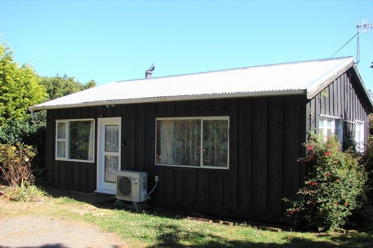 Photo of property in 254 Dunns Road, Otatara, Invercargill, 9879