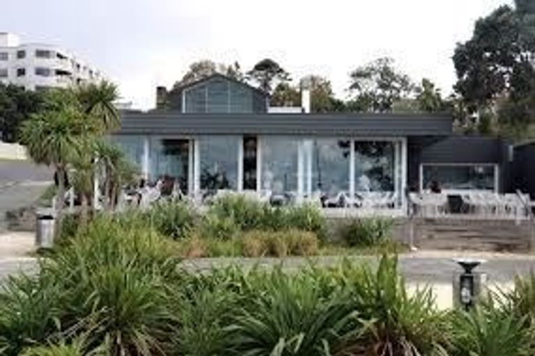 Photo of property in Frank Sargeson Apts, 502/80 Anzac Street, Takapuna, Auckland, 0622