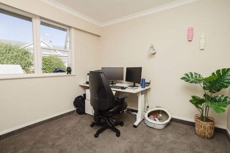 Photo of property in 16b King Street, Dannevirke, 4930