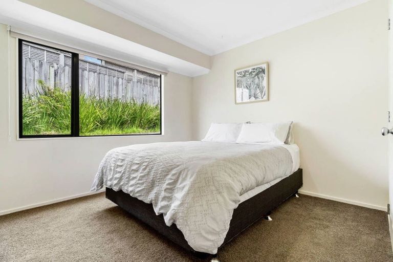 Photo of property in 36a Westerham Drive, Dannemora, Auckland, 2016